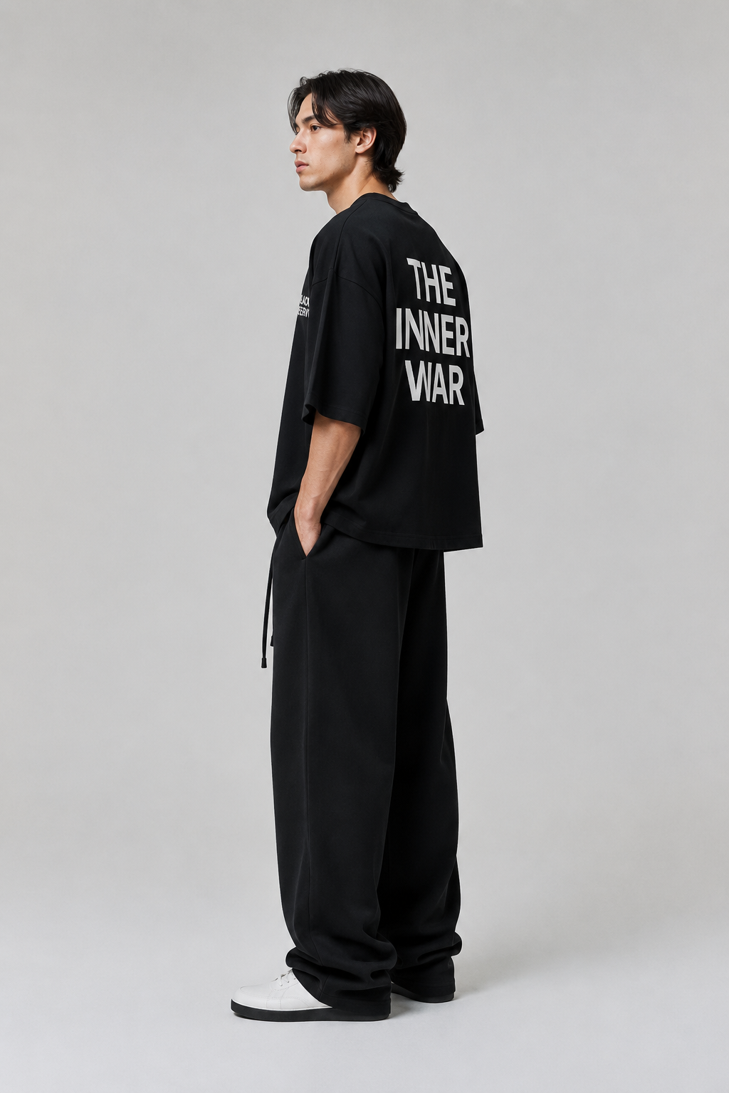 THE INNER WAR — Oversized Tee